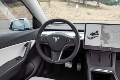 Interior de um Tesla Model Y