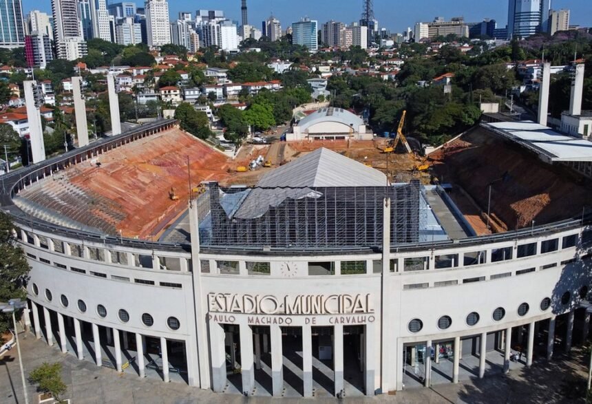 Mercado Livre investe R$ 1 bi no estádio do Pacaembu — Foto: Edilson Dantas / O Globo