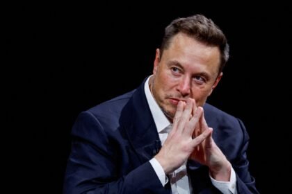 Musk afirma que demandas de Moraes ao X violam lei brasileira e irá divulgá-las