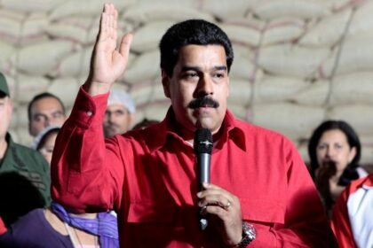 Opositores perseguidos por Maduro elogiam Lula por discurso mais duro sobre Venezuela